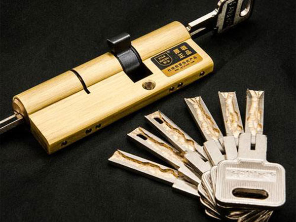 讷河24小时上门开锁公司