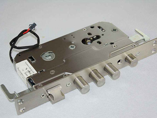 讷河24小时上门开锁公司